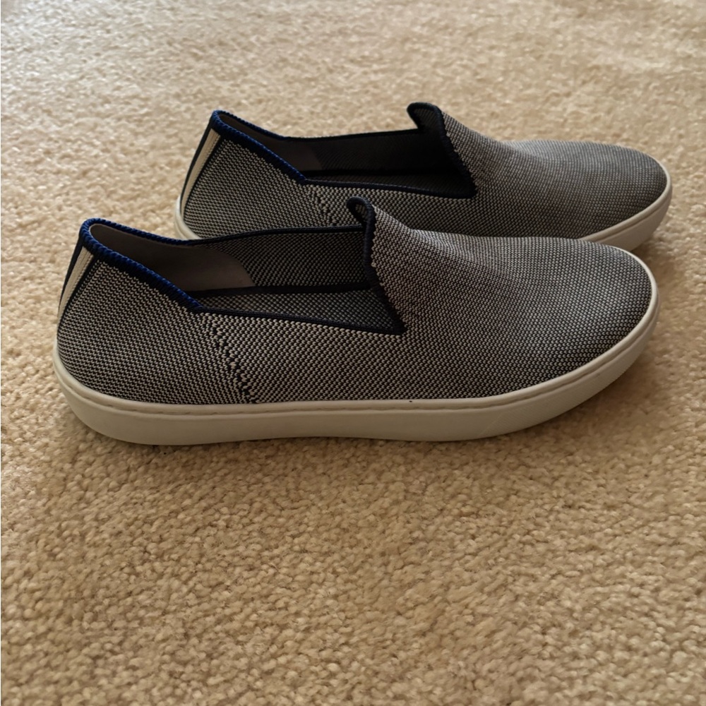Women’s Rothy’s Slip-On Casual Sneakers in blue and white neutral everyday shoe!